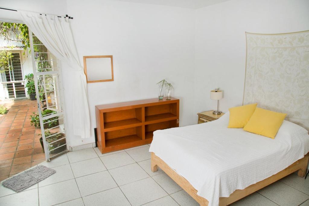 Casa Canario Hostel Guadalajara Buitenkant foto