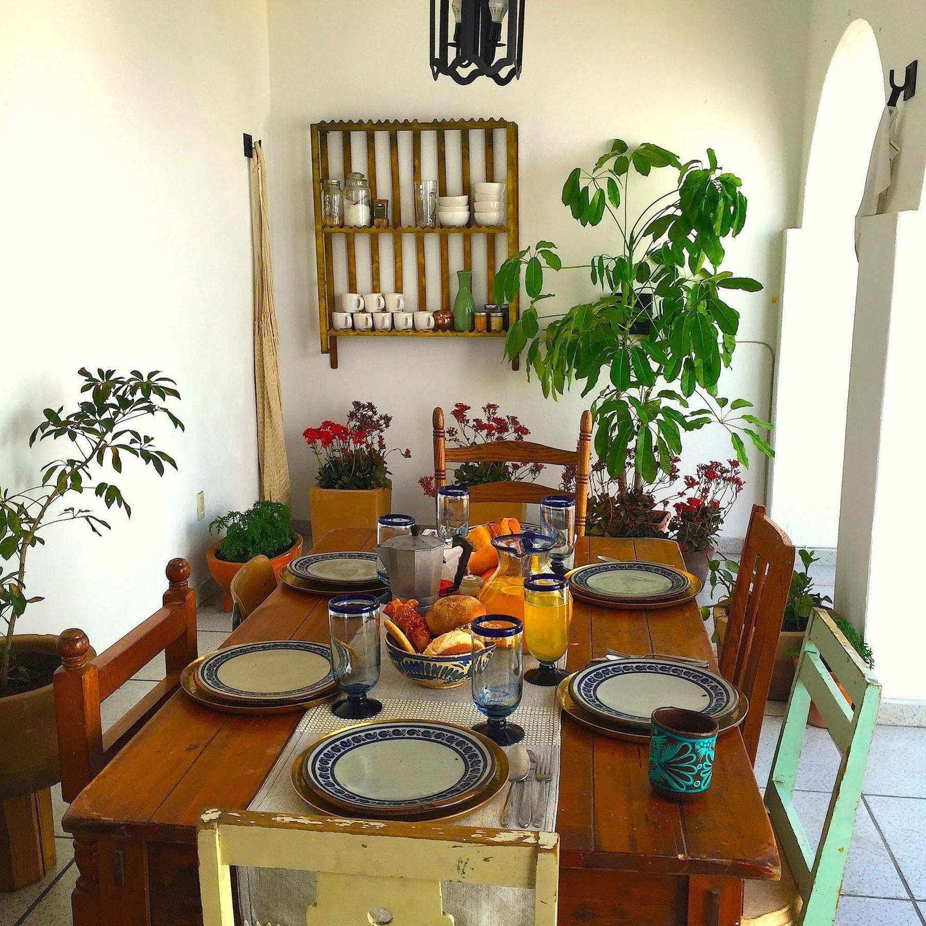 Casa Canario Hostel Guadalajara Buitenkant foto